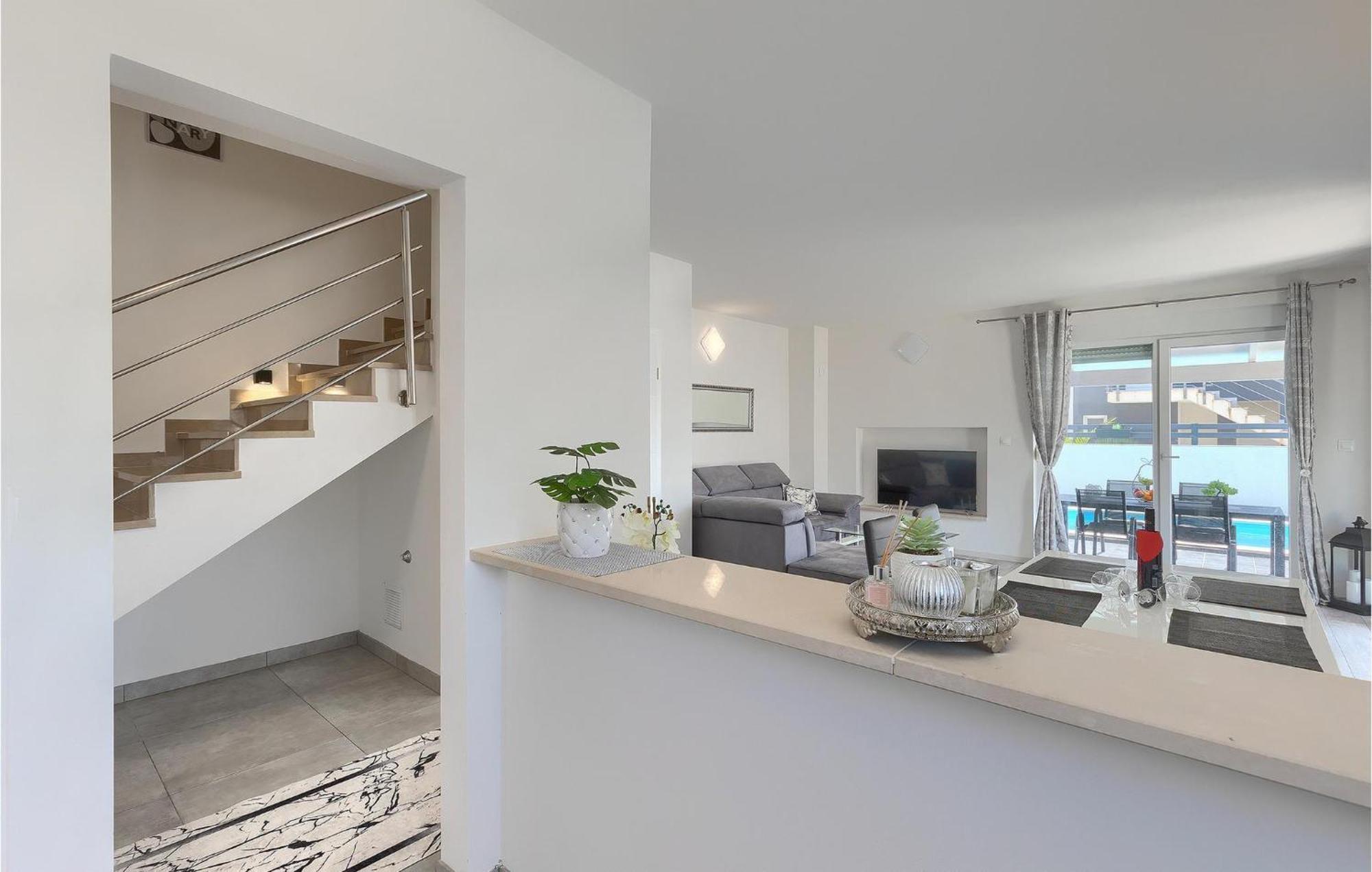 Villa Sarah เมดูลิน ภายนอก รูปภาพ